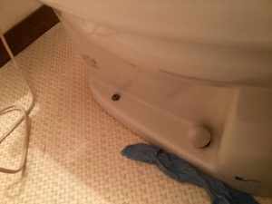 トイレ詰まりを部品交換とトイレ脱着で問題解決！【新潟県村山市】