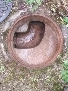 トイレ詰まり！屋外にて詰まり発見。高圧洗浄で解消【奈良県生駒市】